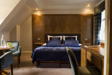 UK Field Tour Room - Radisson WE
