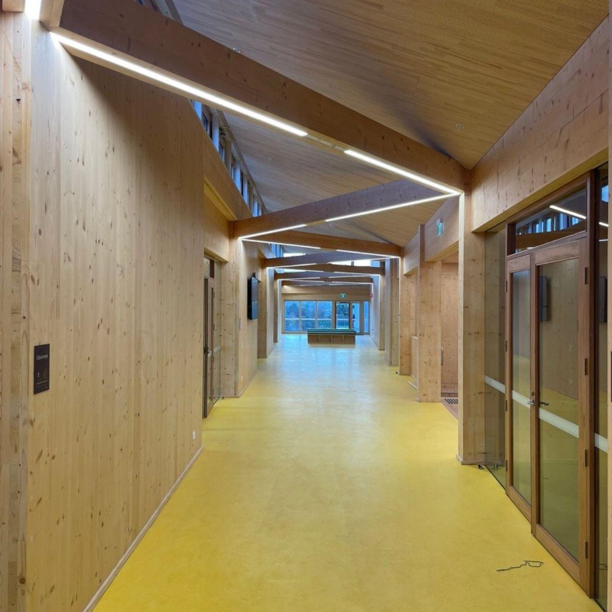Illawarra Grammar School hallway detail