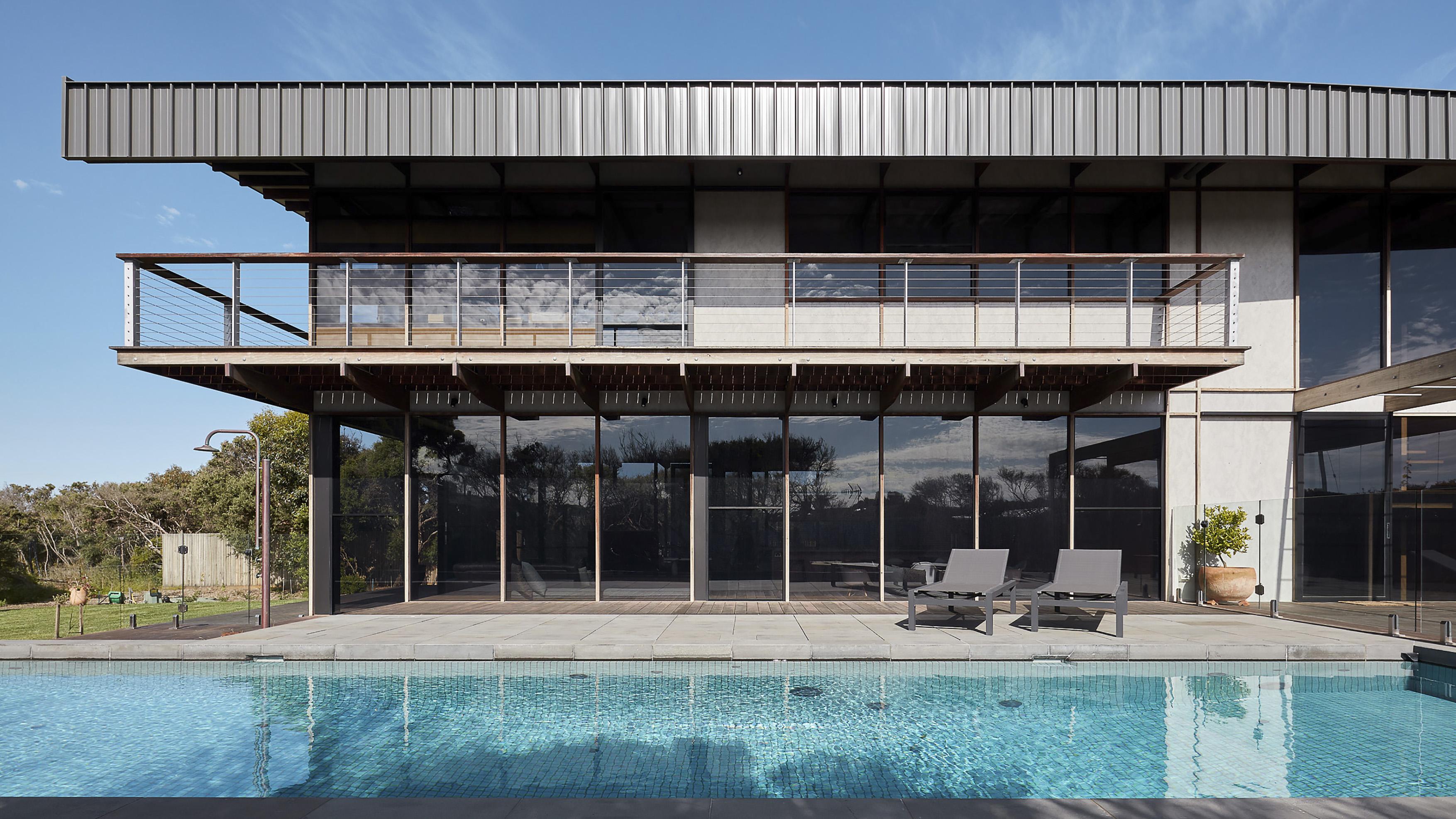 a pool outside a building